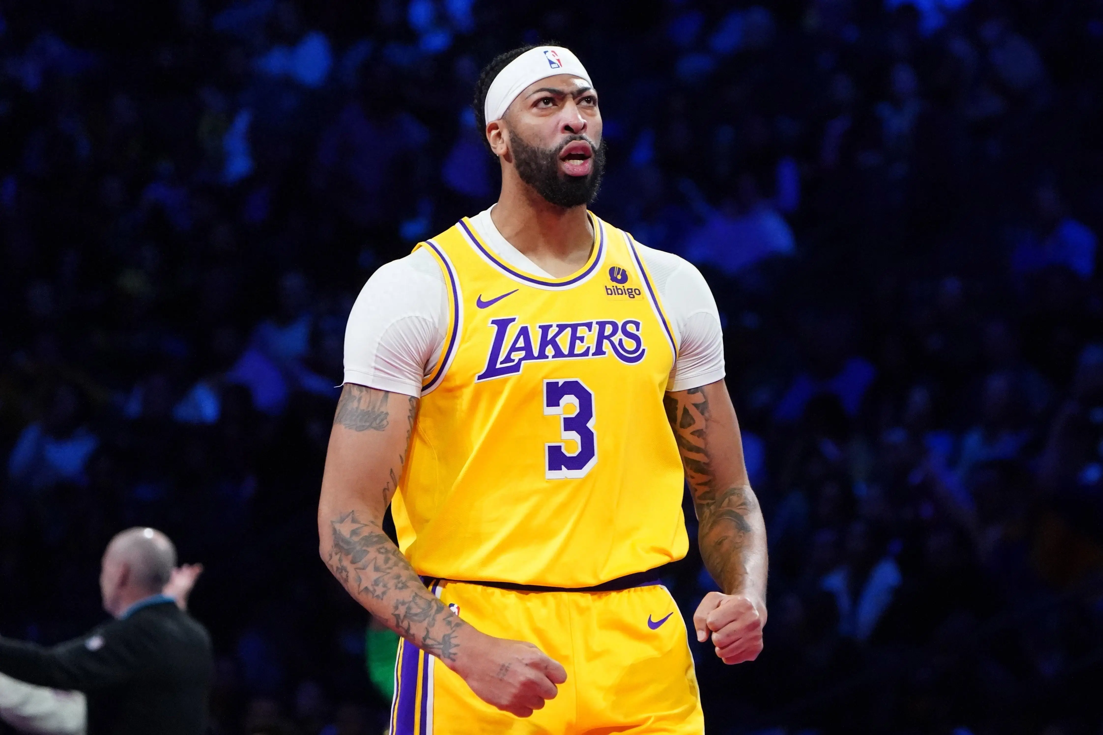 浓眉哥连续五场比赛得分超过大比分获胜，加拿大队不断突破！气势如虹延续的简单介绍