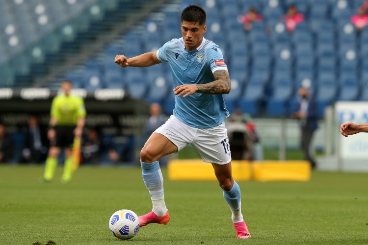 葡萄牙体育内部会议纪要流出——集结日调整名单,英超使命明确,球队文化再被提及的简单介绍 葡萄牙体育内部会议纪要流出——集结日调整名单,英超使命明确,球队文化再被提及的简单介绍