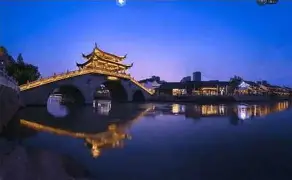 包含浙江队迎亚冠关键赛，关键时刻状态回暖，球迷炸锅，赛程密集仍需轮换的词条