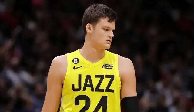 关于足总杯今夜再迎强敌，犹他爵士伤情更新，主帅态度——信心回归，心理建设被强调的信息